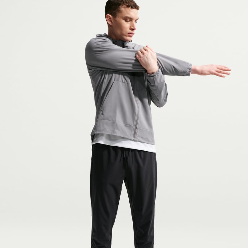 Nike Unlimited Dri-FIT Zip Cuff FB7548-010 04