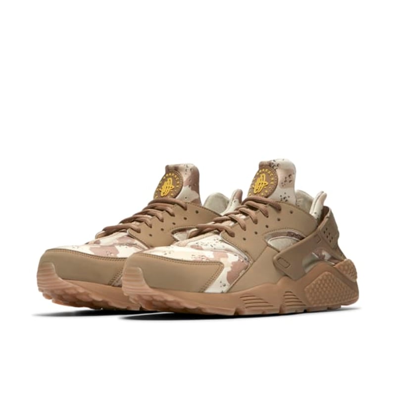 Nike Air Huarache AT6156-200 04