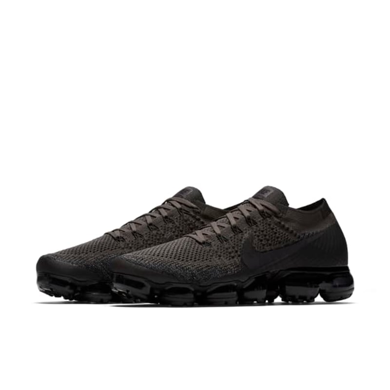 Nike Air VaporMax 849558-009 05