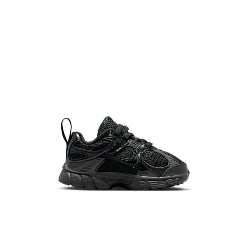 Nike V5 RNR HQ6413-002 03