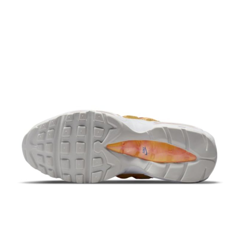 Nike Air Max 95 DJ6906-800 02