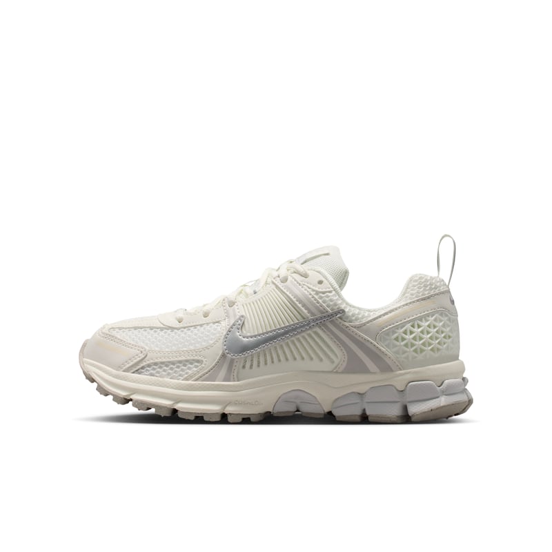 Nike Vomero 5 HF6998-108 01