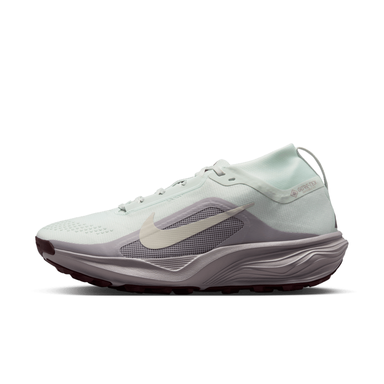 Nike ACG Pegasus GORE-TEX trail runners "Barely Green & Silver Lilac" | Women | Outdoor | 01 | SPORTSHOWROOM