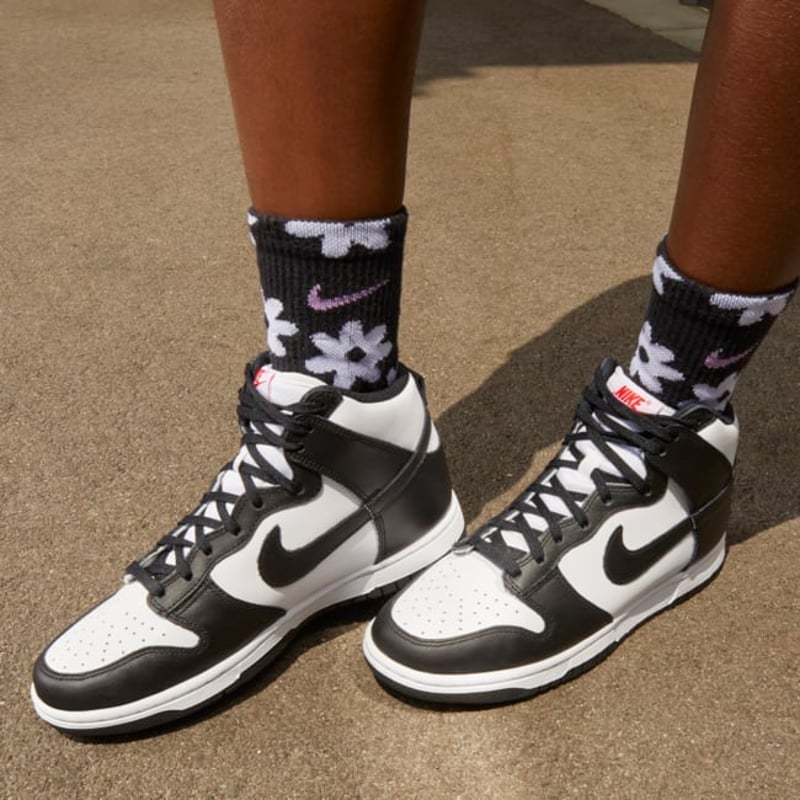 Nike Dunk High DD1869-103 02