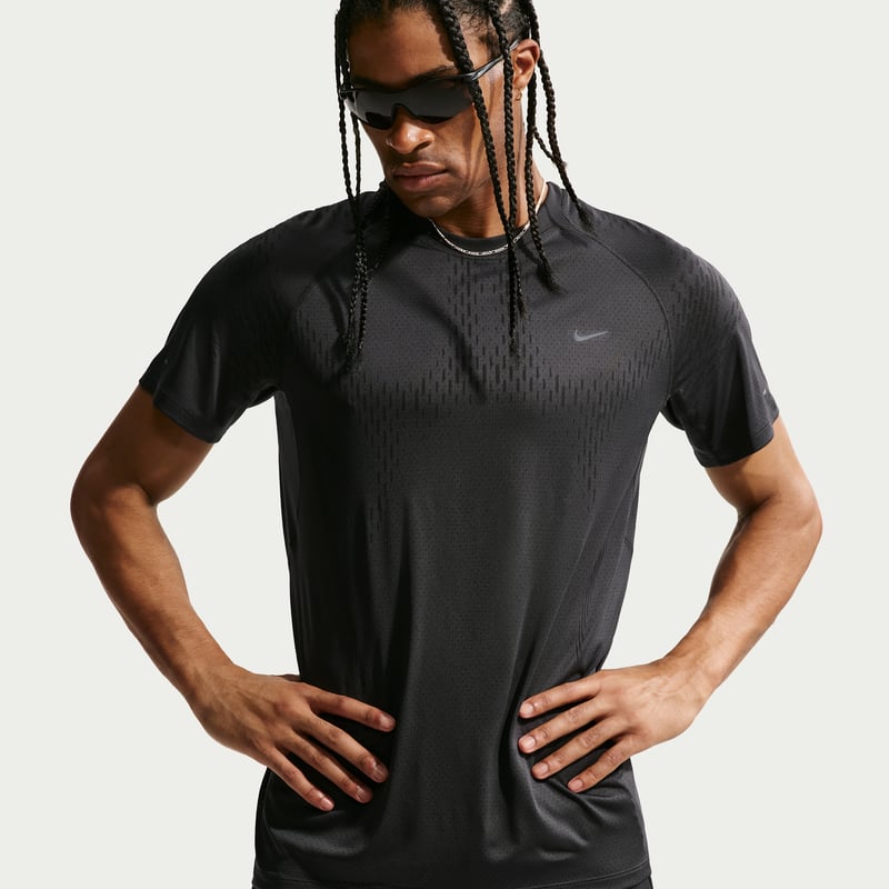 Nike Stride Plus Dri-FIT ADV IF2088-010 01