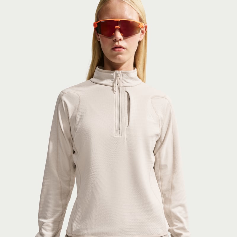 Haut Nike ACG "Wolf Grid" Therma-FIT 1/2-Zip "Light Orewood Brown & Cream II" | Femme | Randonnée | 01 | SPORTSHOWROOM