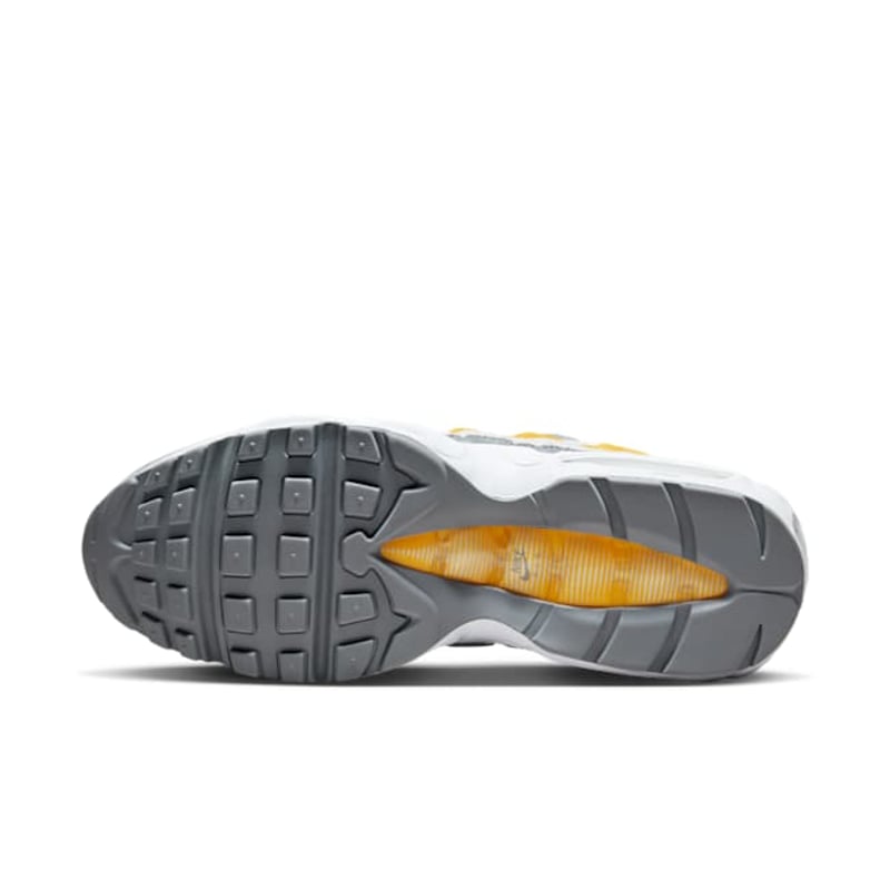 Nike Air Max 95 DM0011-010 02