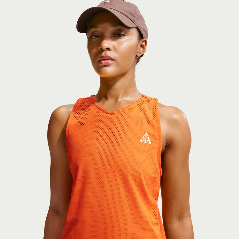 Nike ACG 'Trailwind' Dri-FIT ADV Linne "Safety Orange" | Kvinnor | Utomhus | 01 | SPORTSHOWROOM