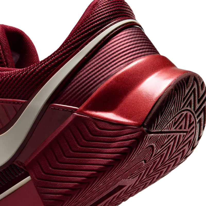 Nike GP Challenge 1.5 Premium tennissko "Team Red & Pale Ivory" | Herre | Tennis | 08 | SPORTSHOWROOM