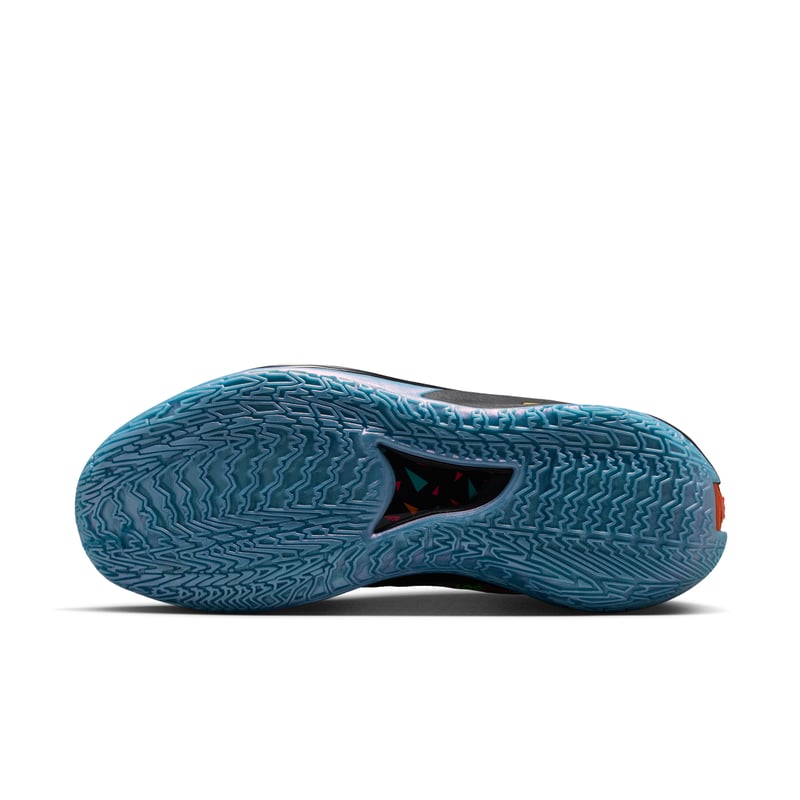 Košarkarski copati Nike G.T. Cut 1 x Dylan Harper x TITAN "Black & Cashmere" | Moški | Košarka | 02 | SPORTSHOWROOM
