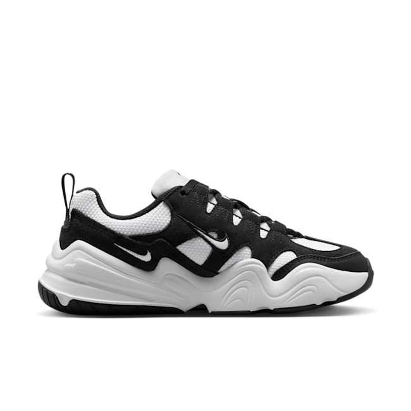 Nike Tech Hera DR9761-101 03