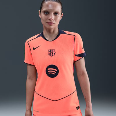 Maglia Nike F.C. Barcelona 2025/26 Match Third Dri-FIT ADV Total 90 Authentic "Bright Mango & Midnight Navy" | Donna | Calcio | 01 | SPORTSHOWROOM