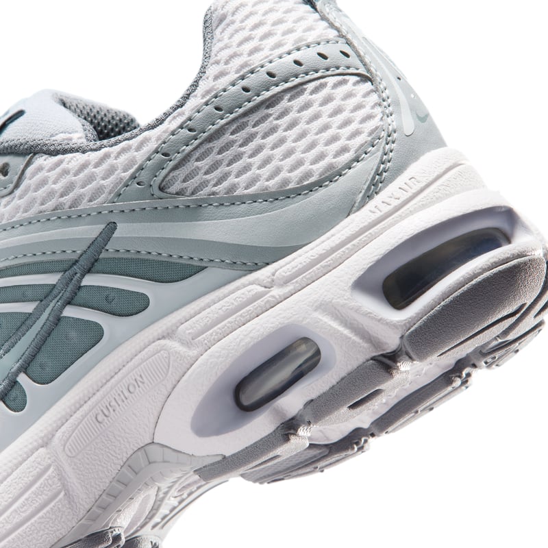 Nike Air Max Moto 2K IQ9430-002 08