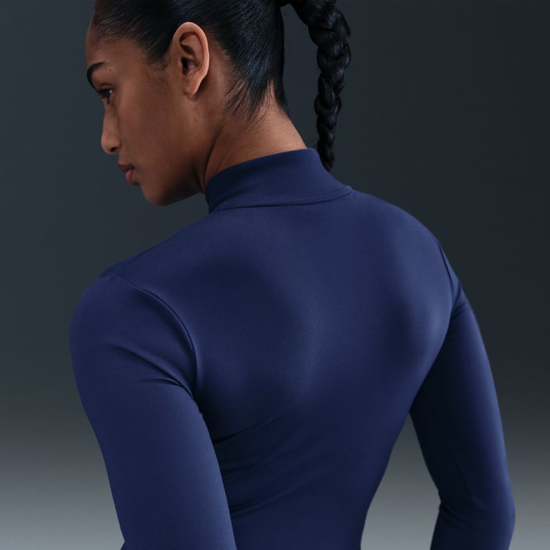 Nike One Fitted Dri-FIT Full-Zip IM7046-410 02