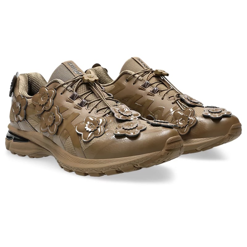 ASICS Gel-Terrain x Cecilie Bahnsen 1203A526-200 02
