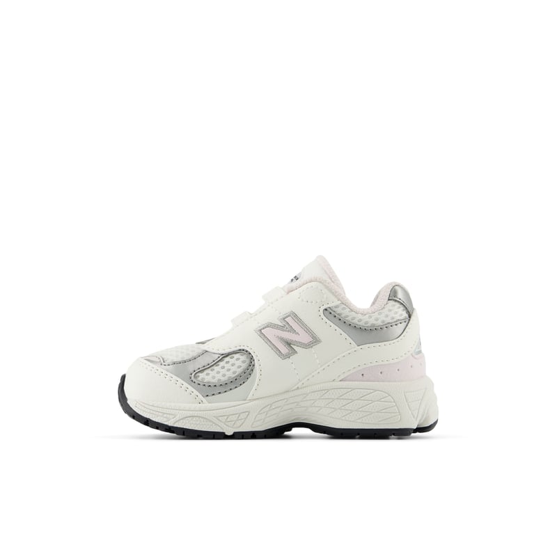 New Balance 2002 Hook & Loop IV2002PN 02