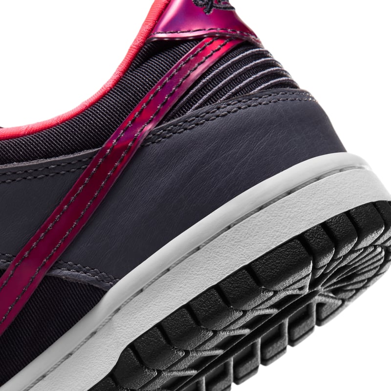 Zapatillas Nike Dunk Low Protro "Black & Hot Punch" | Hombre | Estilo deportivo | 08 | SPORTSHOWROOM