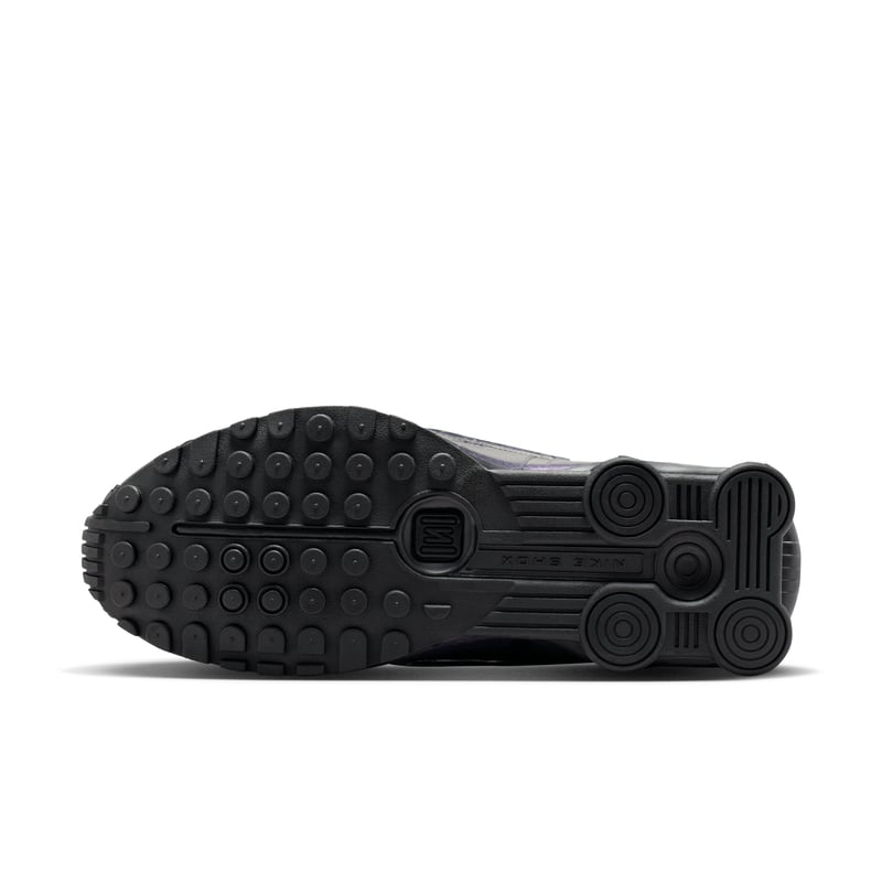 Nike Shox R4 IO4546-002 02