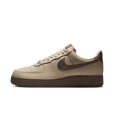 Nike Air Force 1 '07 sneakers "Rattan & Olive Grey" | Män | Sportstyle | 00 | SPORTSHOWROOM