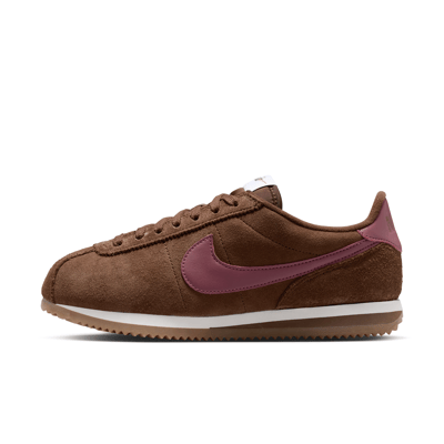 Nike Cortez Sneaker "Cacao Wow & Pink Smoke" | Damen | Sportstyle | 01 | SPORTSHOWROOM