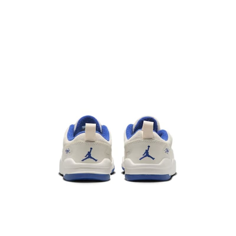 Jordan Flight Court HF3332-005 06