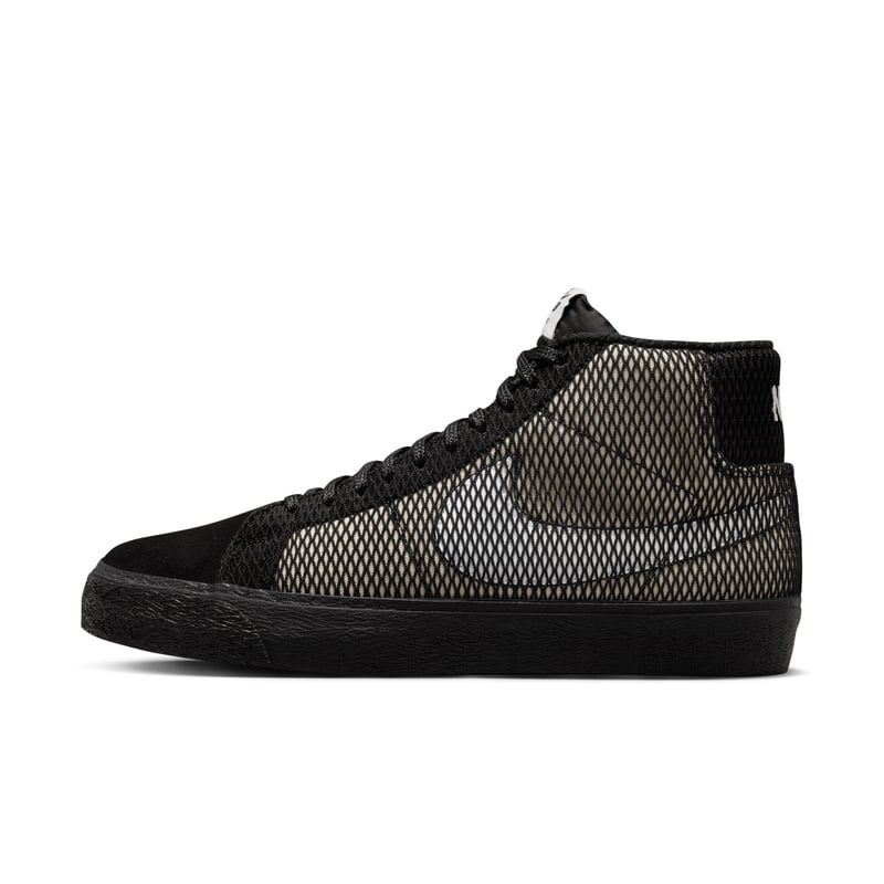 Nike SB Zoom Blazer Mid Premium FN6038-100 01