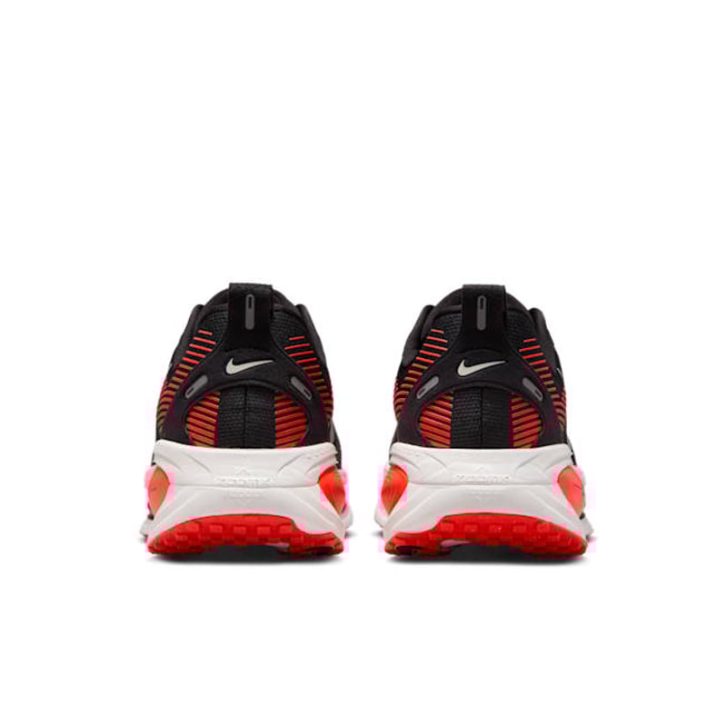 Nike Vomero 18 HM6803-008 06