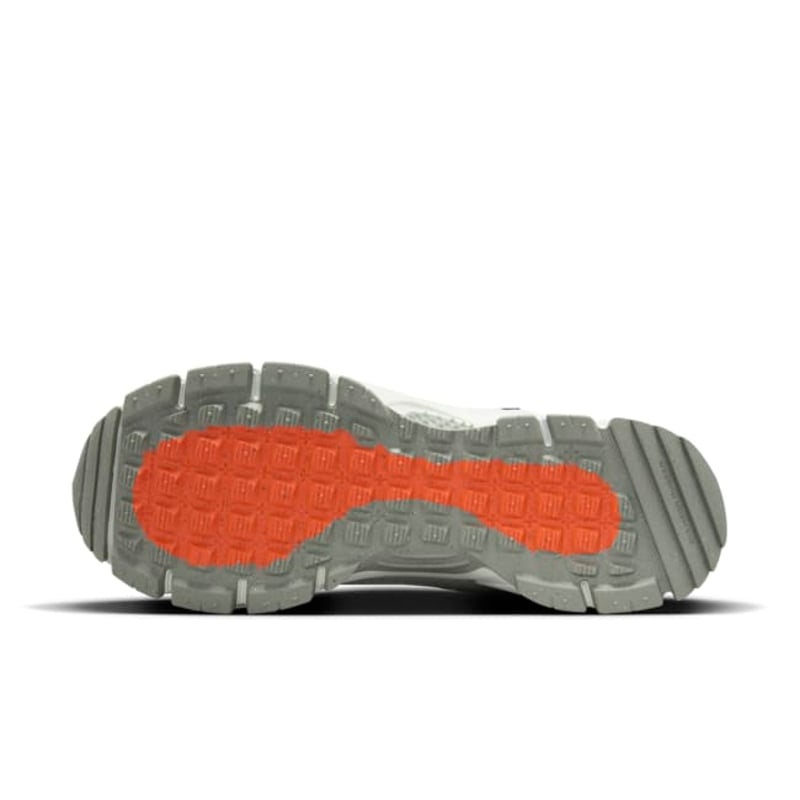 Nike Zoom Vomero Roam FV2295-001 02