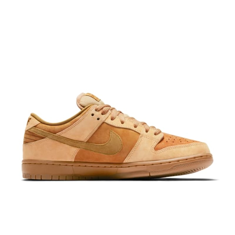 Nike SB Dunk Low 883232-700 03