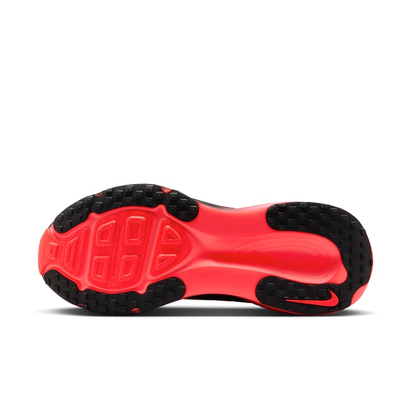 Nike Vomero 18 juoksukengät "Bred" | Miehet | Juoksu | 01 | SPORTSHOWROOM