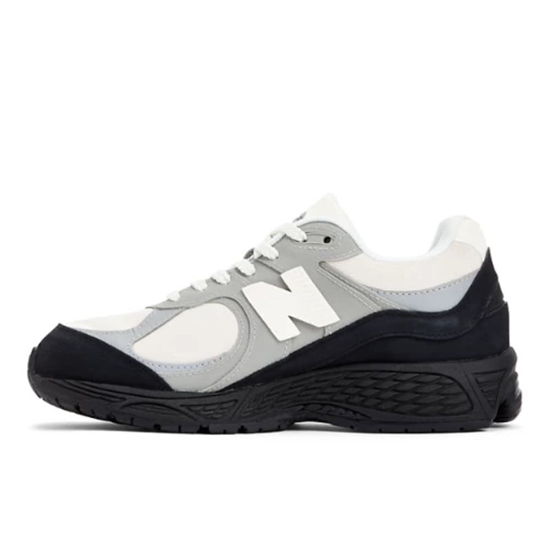 New Balance 2002R x The Basement M2002RBA 02