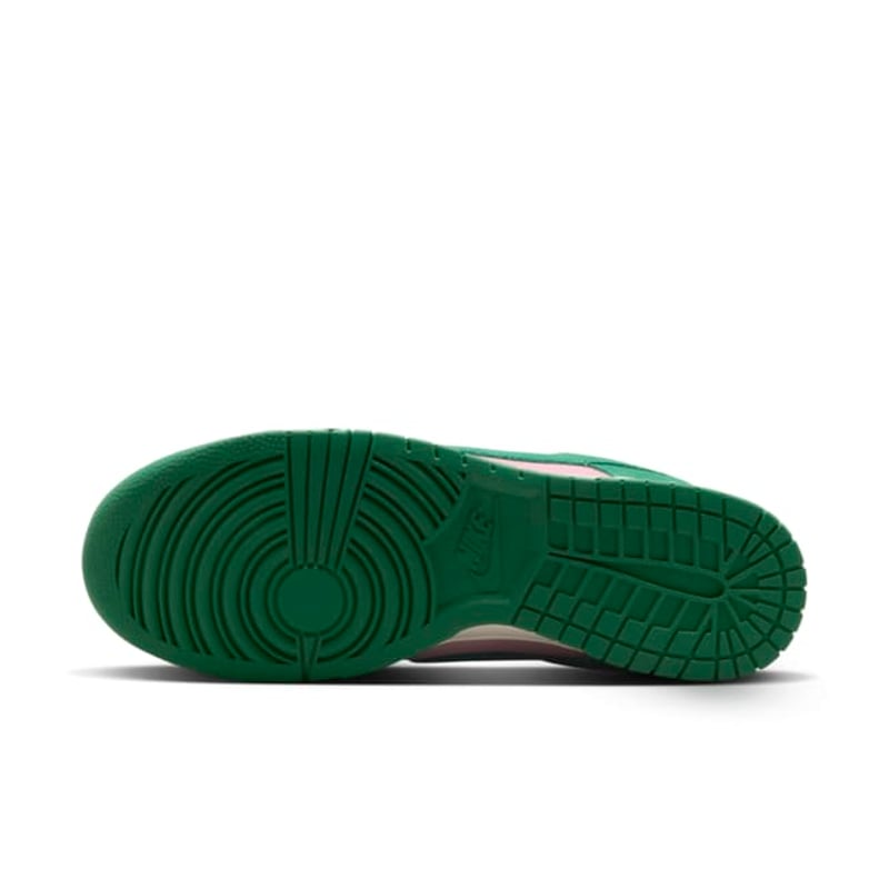 Nike Dunk Low Retro SE FZ0549-600 02