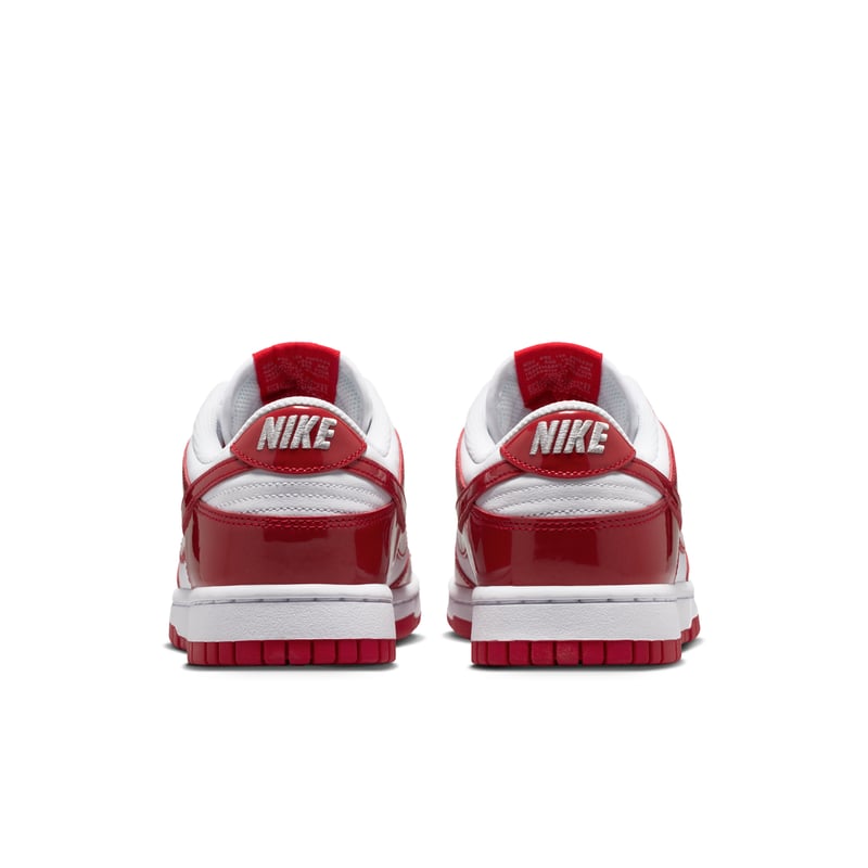 Nike Dunk Low SE ‘Patent’ sneakers "White & University Red" | Dame | Sportstyle | 06 | SPORTSHOWROOM