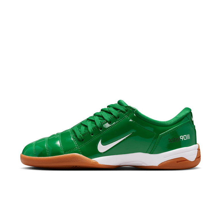 Nike Total 90