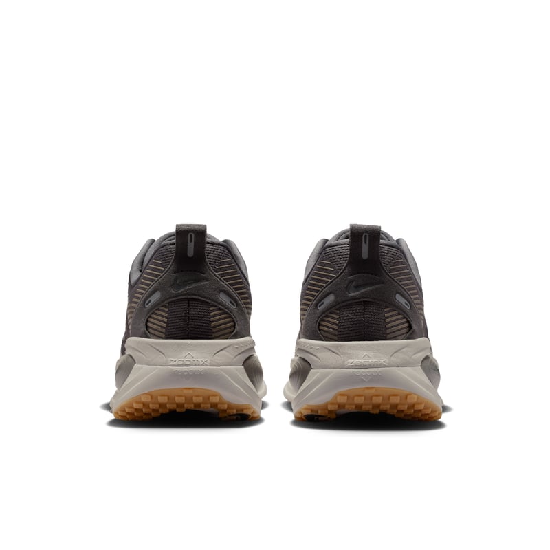 Nike Vomero 18 HM6803-215 06