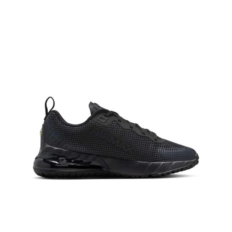 Nike Air Max Phoenix HF7052-003 03