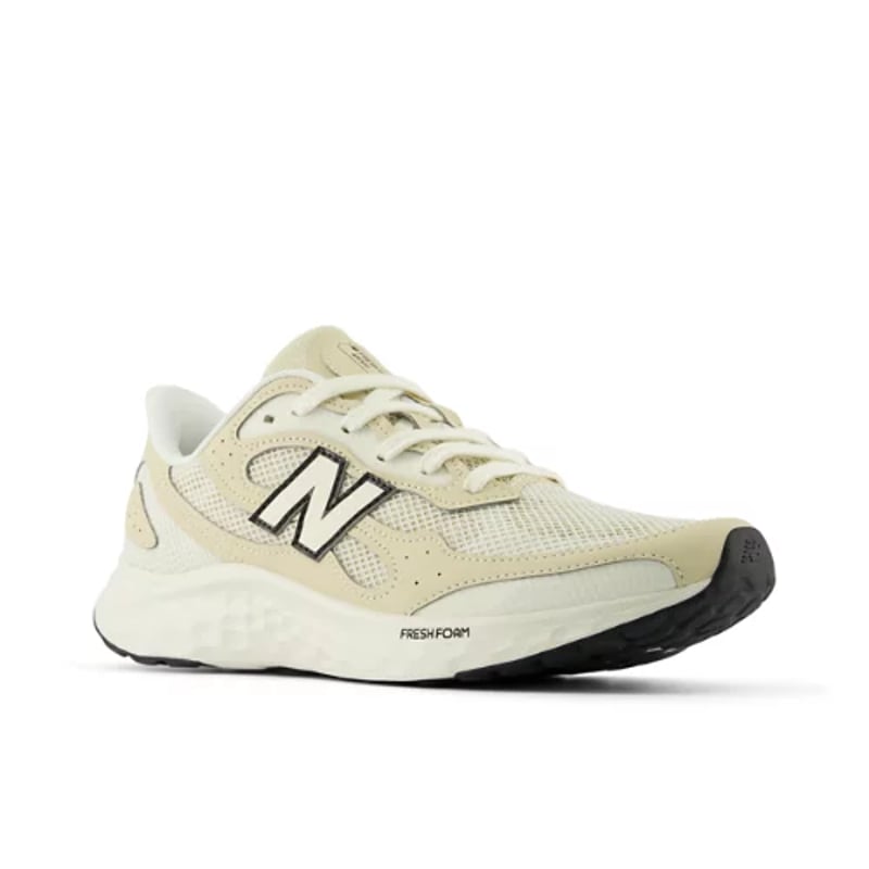 Tekaški copati New Balance Fresh Foam Arishi v4 Tiralux "Angora & Sandstone" | Moški | Tek | 02 | SPORTSHOWROOM