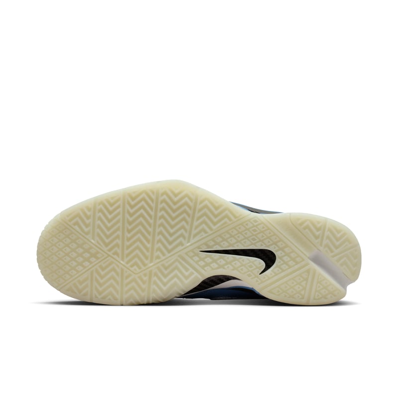 Nike Kobe 1 Protro IM0541-400 02