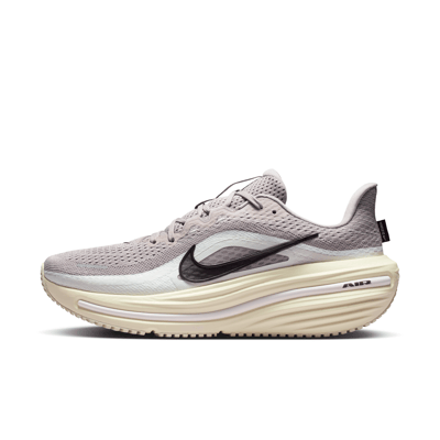 Nike Winflo 12 Laufschuhe "College Grey & Coconut Milk" | Herren | Laufen | 01 | SPORTSHOWROOM