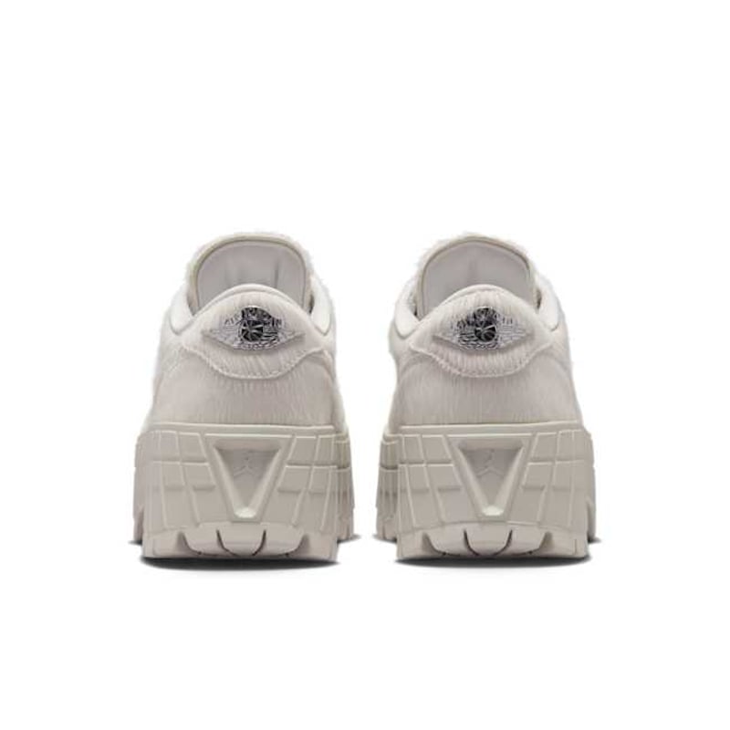 Jordan 1 Brooklyn Low IB7210-001 06