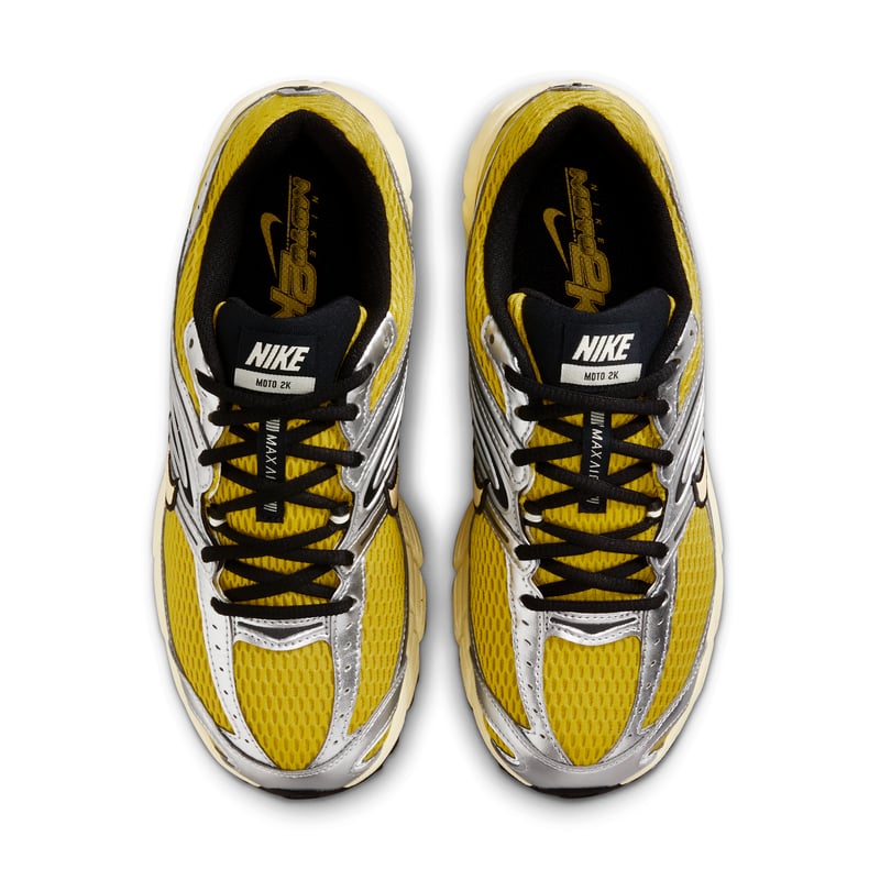 Sneakers Nike Air Max Moto 2K "Saffron Quartz & Alabaster" | Donna | Sportstyle | 04 | SPORTSHOWROOM