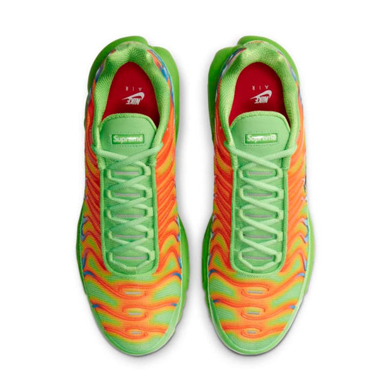 Nike Air Max Plus x Supreme DA1472-300 04