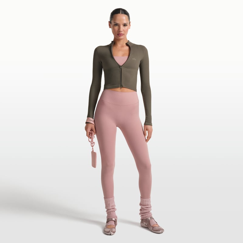 NikeSKIMS Ribbed Seamless IU8298-279 01