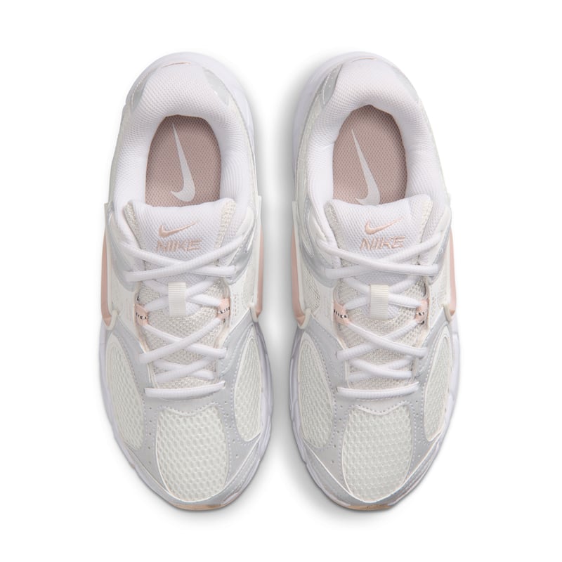 Sneakersy Nike V5 RNR "Summit White & Silt Red" | Kobiety | Sportstyle | 04 | SPORTSHOWROOM