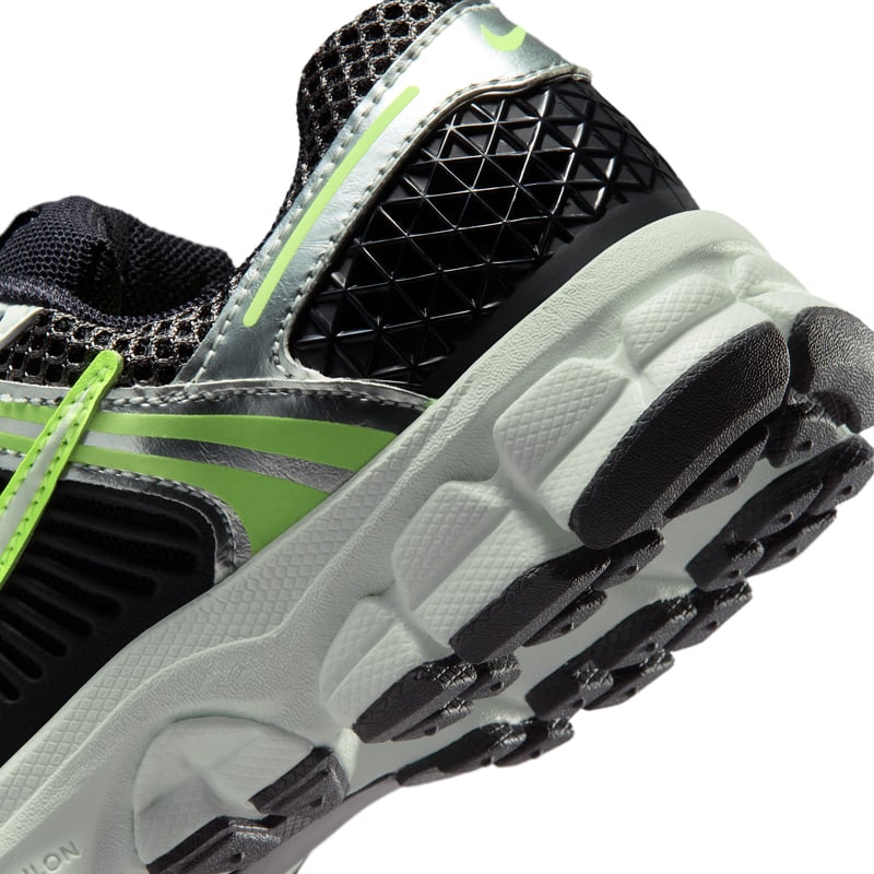 Nike Vomero 5 HF6998-015 08