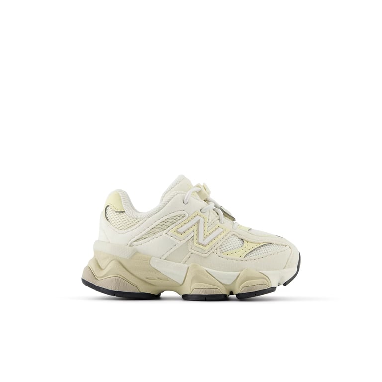 New Balance 9060 "Triple White" U9060NRJ SPORTSHOWROOM