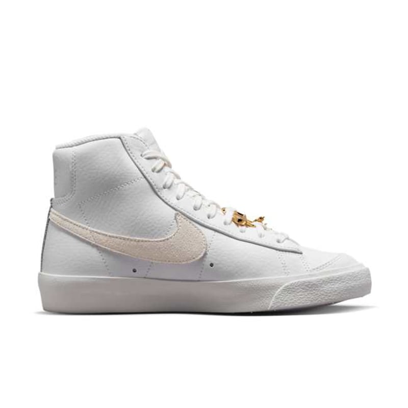 Nike Blazer Mid '77 FB8475-100 03
