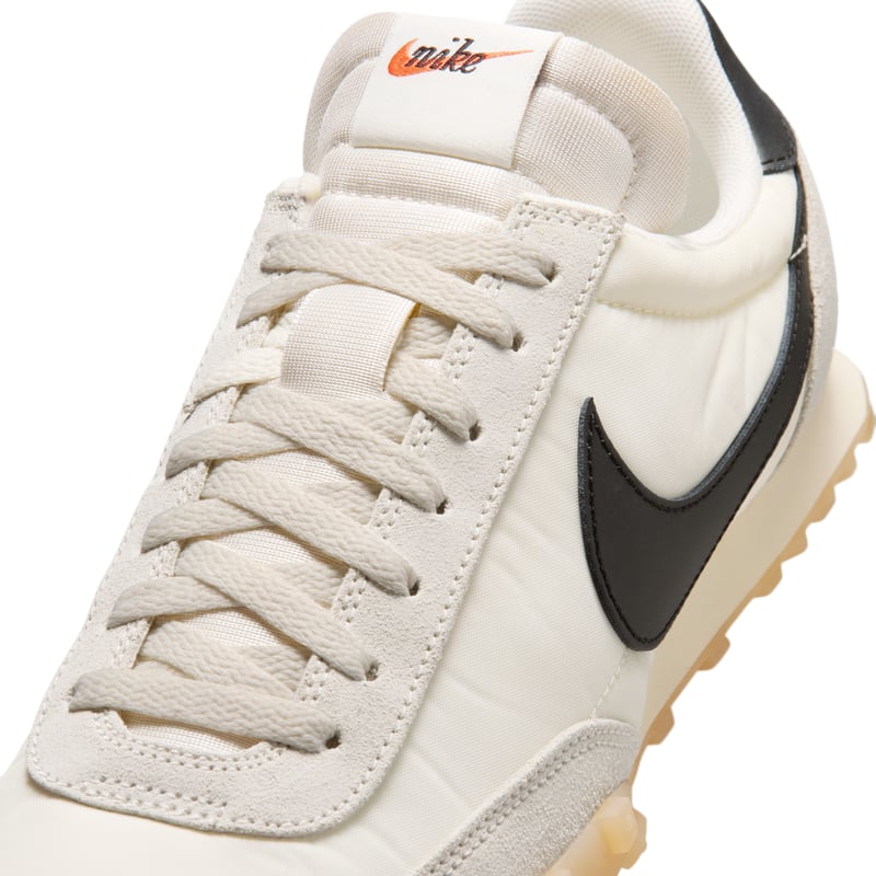 Sneakersy Nike Waffle Racer "Sail & Black" | Mezczyzni | Sportstyle | 07 | SPORTSHOWROOM