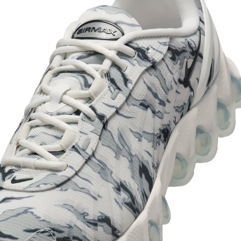 Nike Air Max Dn8 Premium IH0377-100 07