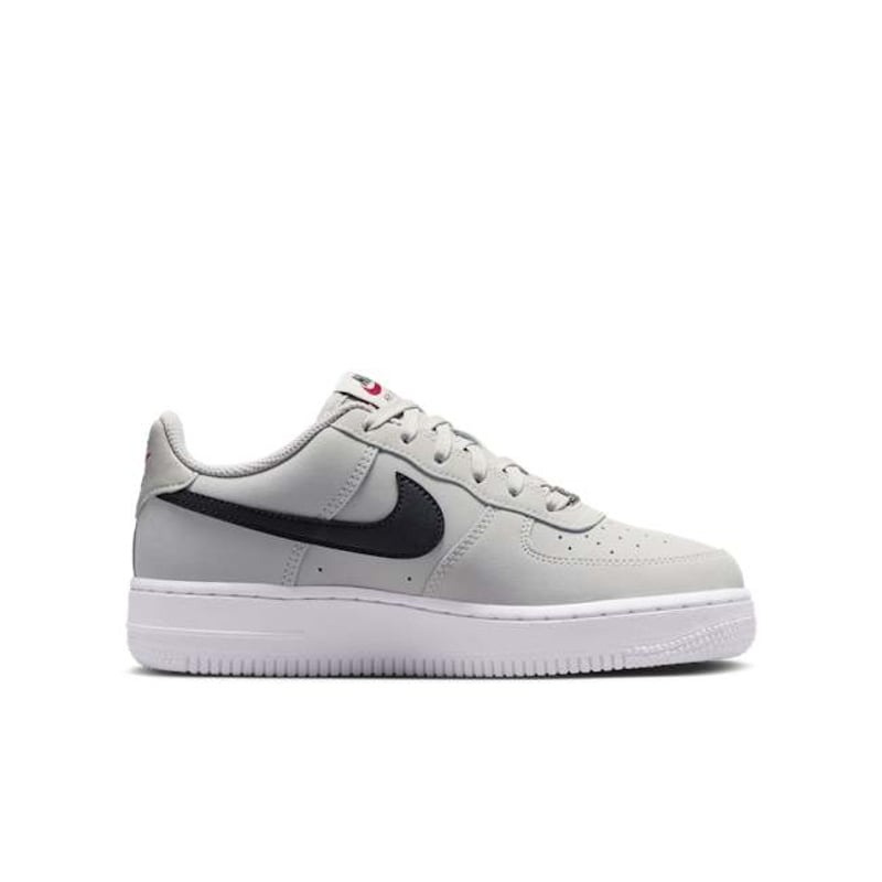 Nike Air Force 1 LV8 FZ1021-001 03